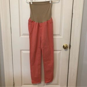 Full panel cropped salmon colored jeans from Motherhood Maternity, size S.